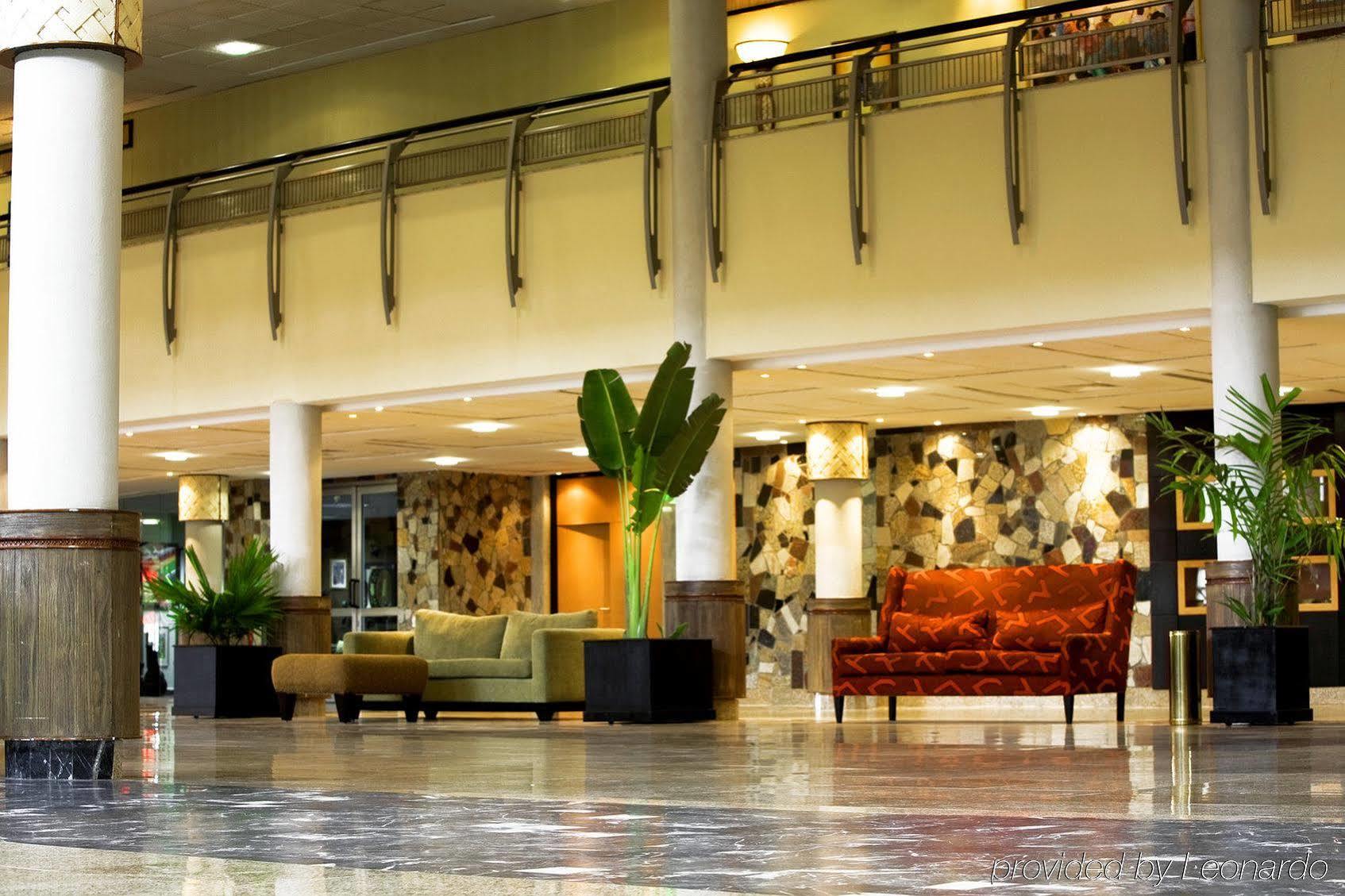 Ibom Hotel & Golf Resort Uyo Dalaman gambar